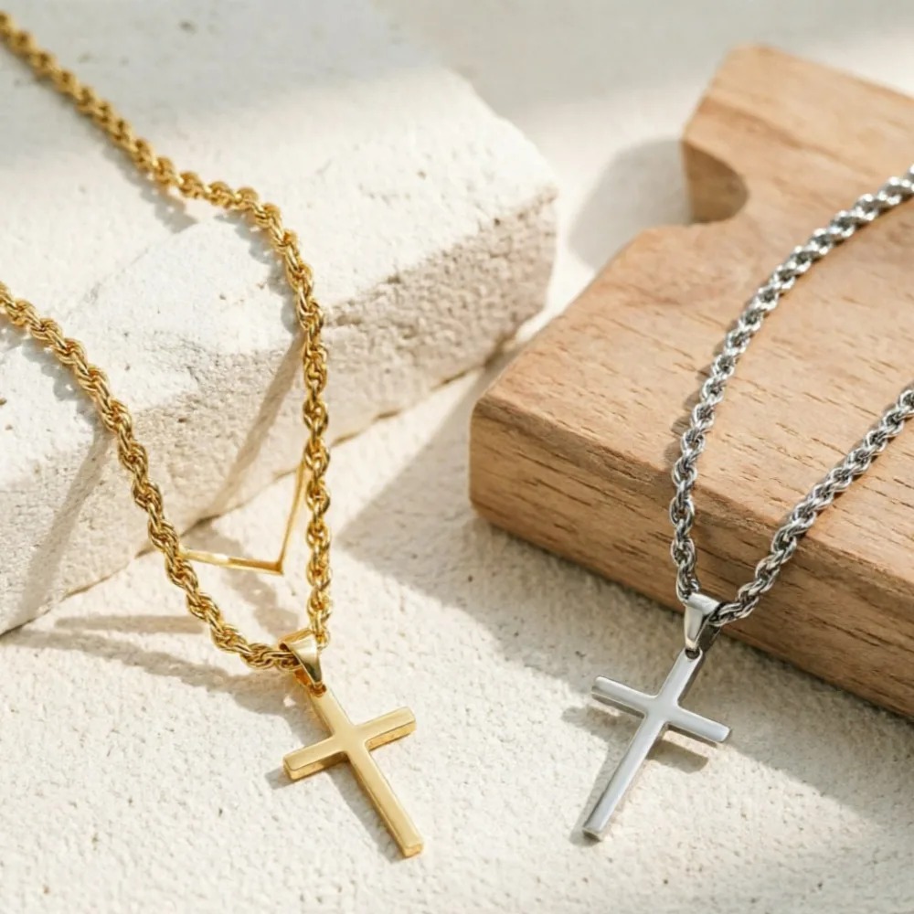 قلادة صليب عصرية جديدة للرجال  - مراجعة Men Accessories Singapore وسعره