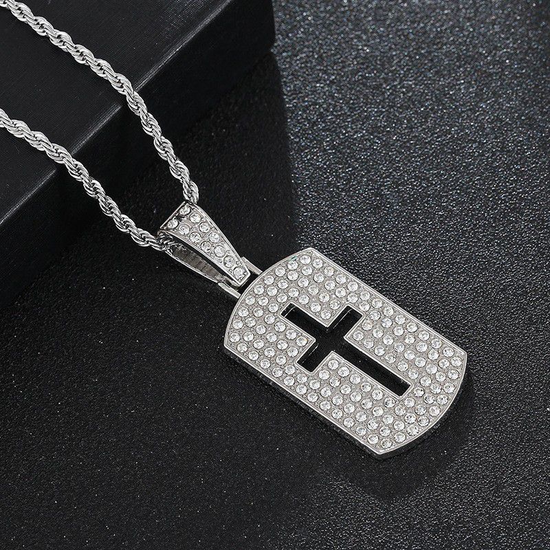 قلادة شخصية على طراز الهيب هوب - مراجعة Men Accessories Singapore وسعره